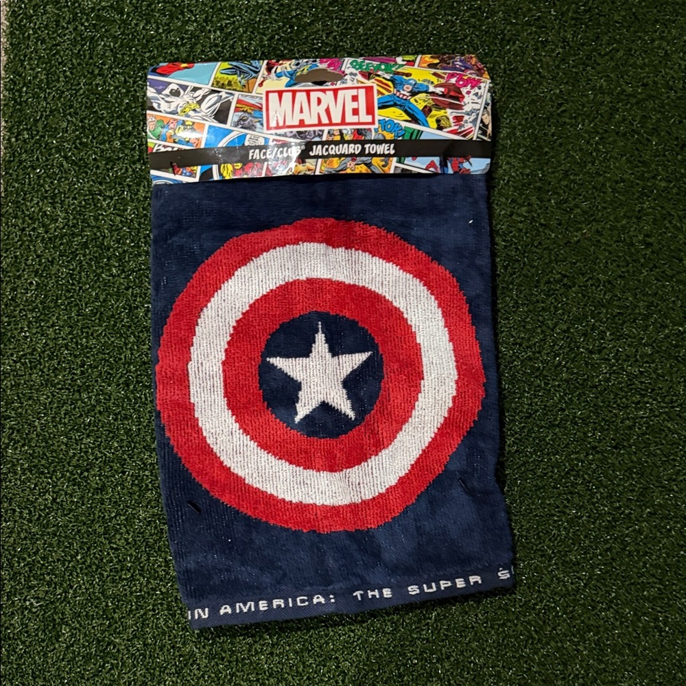 Marvel Captain America Shield Towel - Red, White, Blue